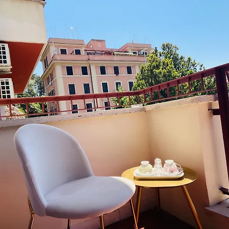 לינה וארוחת בוקר San Pietro Luxury Relais 4*